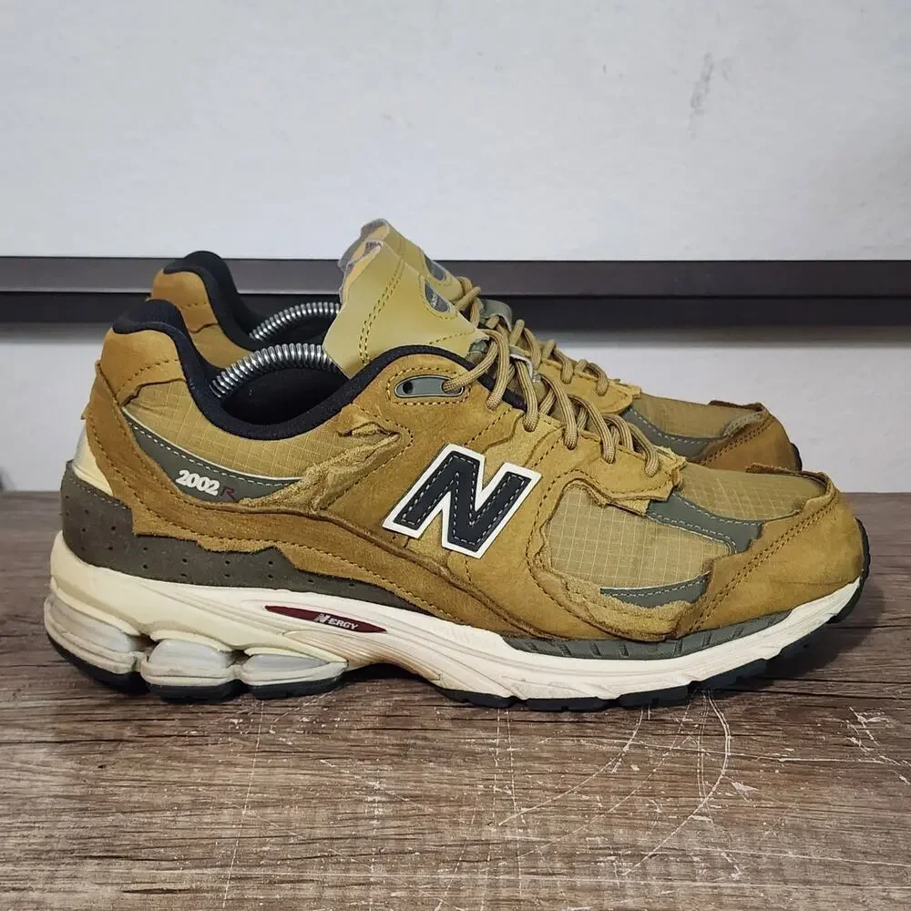 New Balance 2002R Protection Pack Men's Shoes Sneakers Size 10.5 High Desert